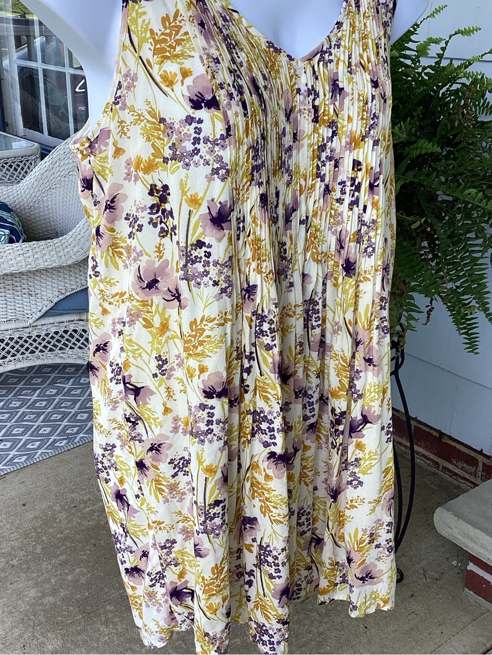 Old Navy Cream Dress with Yellow & Purple Floral Print Size L